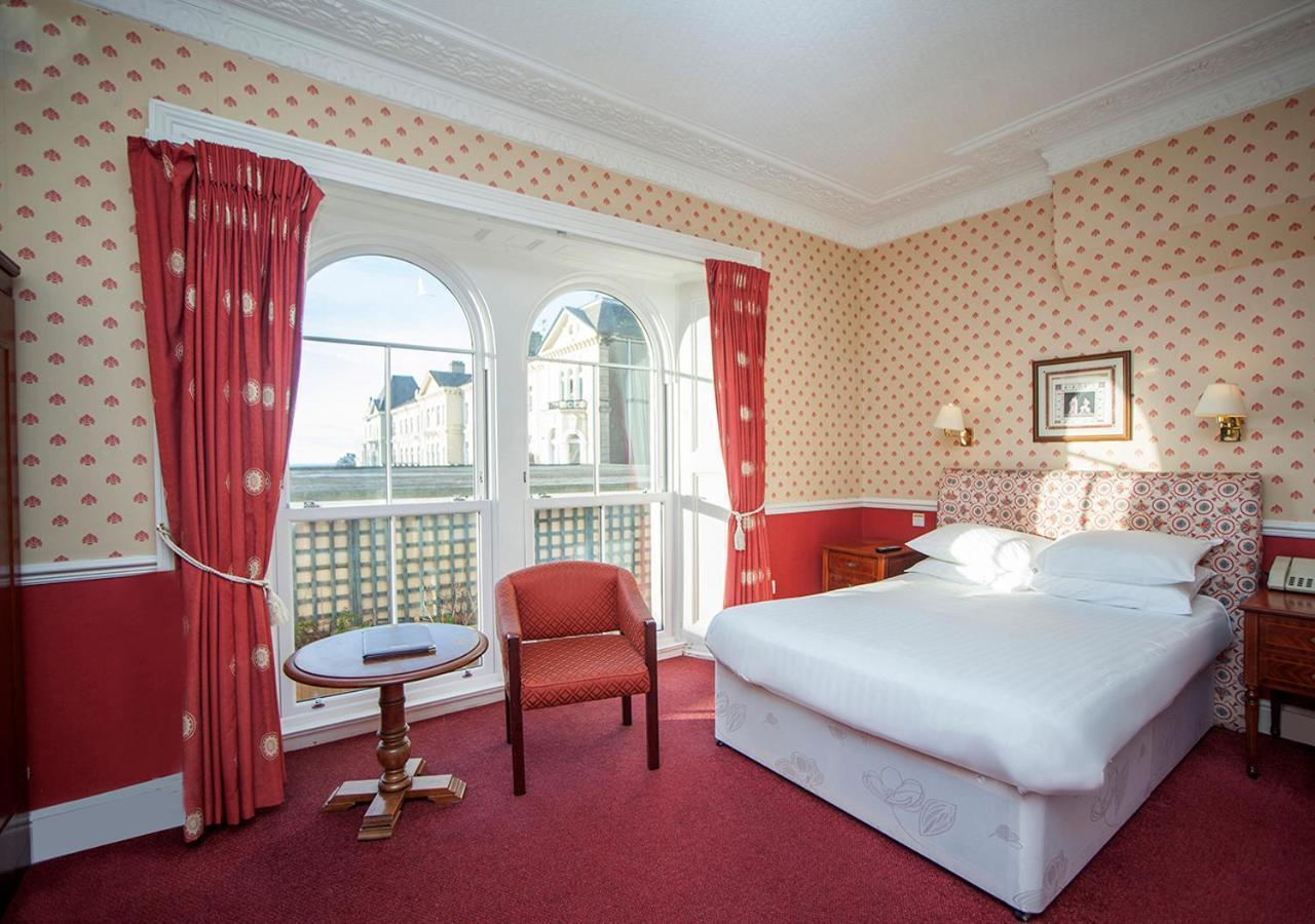 The Royal Hotel 3*